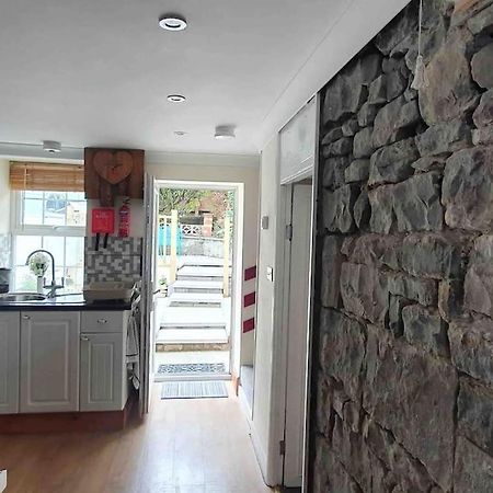 Cosy Cottage In Garnant Esterno foto